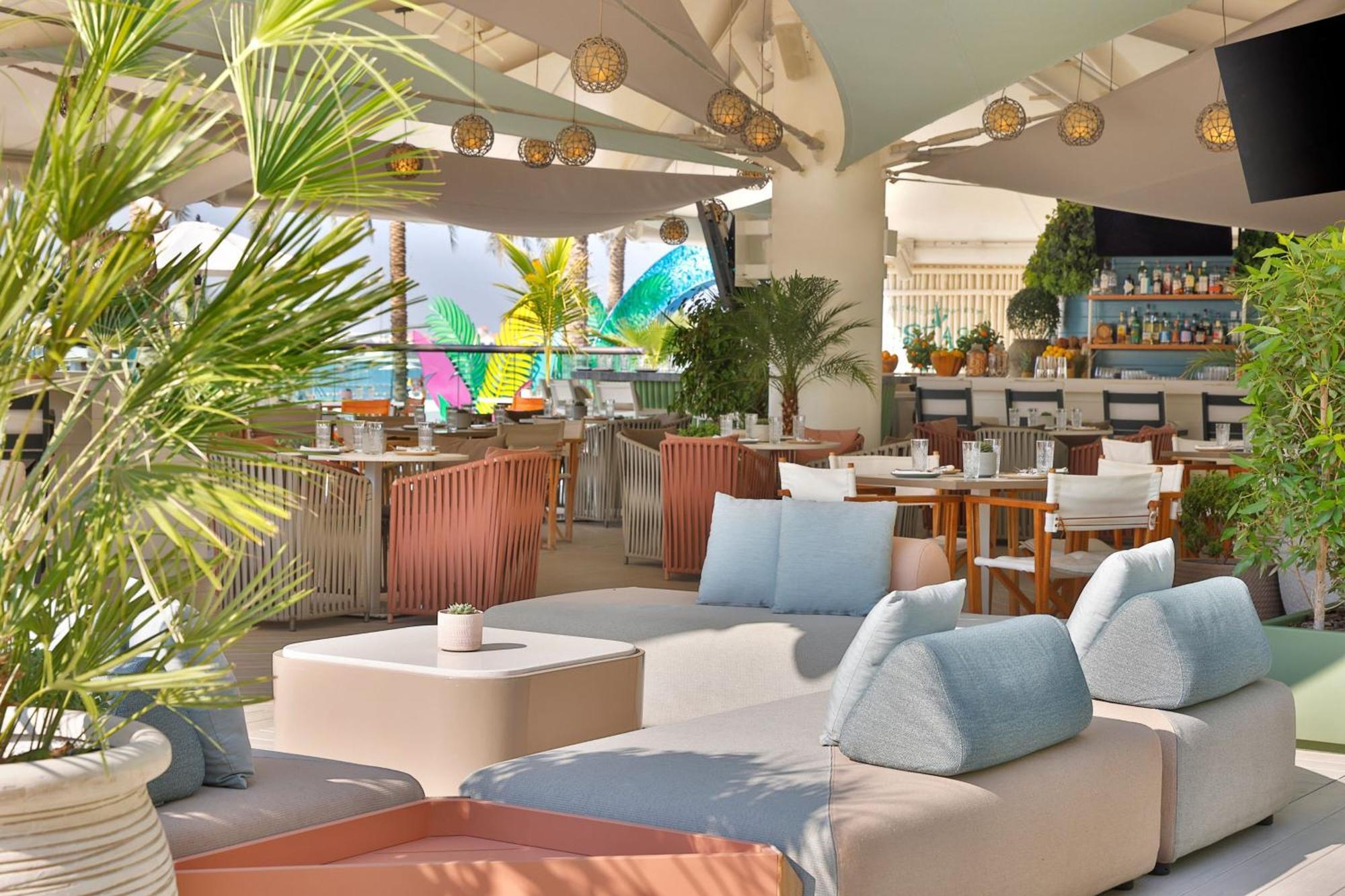 Marriott Resort Palm Jumeirah, Dubaj Kültér fotó The Sky Bar